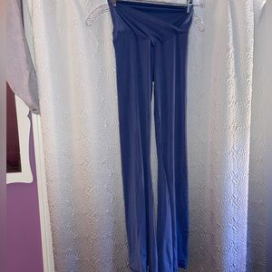 Aerie crossover blue flared leggings